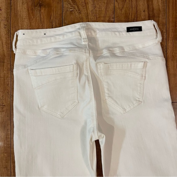 LIVERPOOL Women’s White The Hugger Skinny High Waist Jean Denim Size 4/27 - Picture 10 of 13